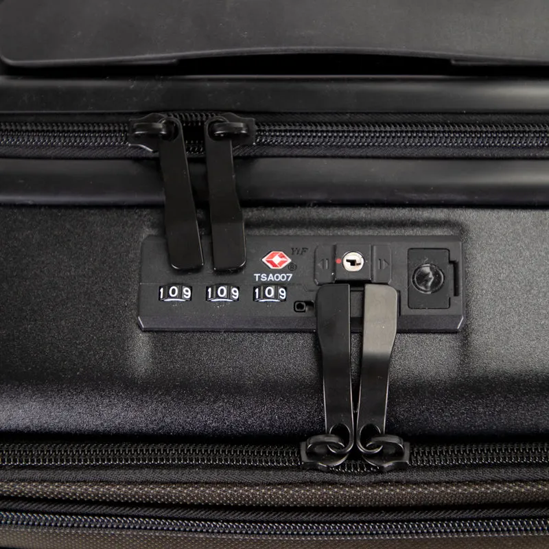 Tracker Carry Pro Hybrid small
