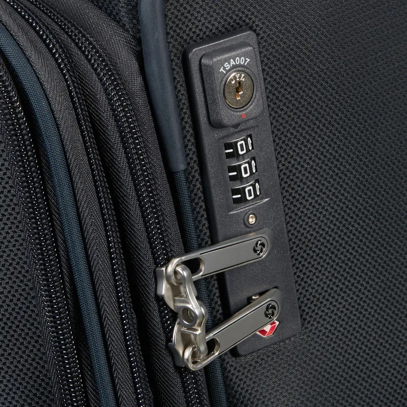 D-Lite Softside 28" Luggage