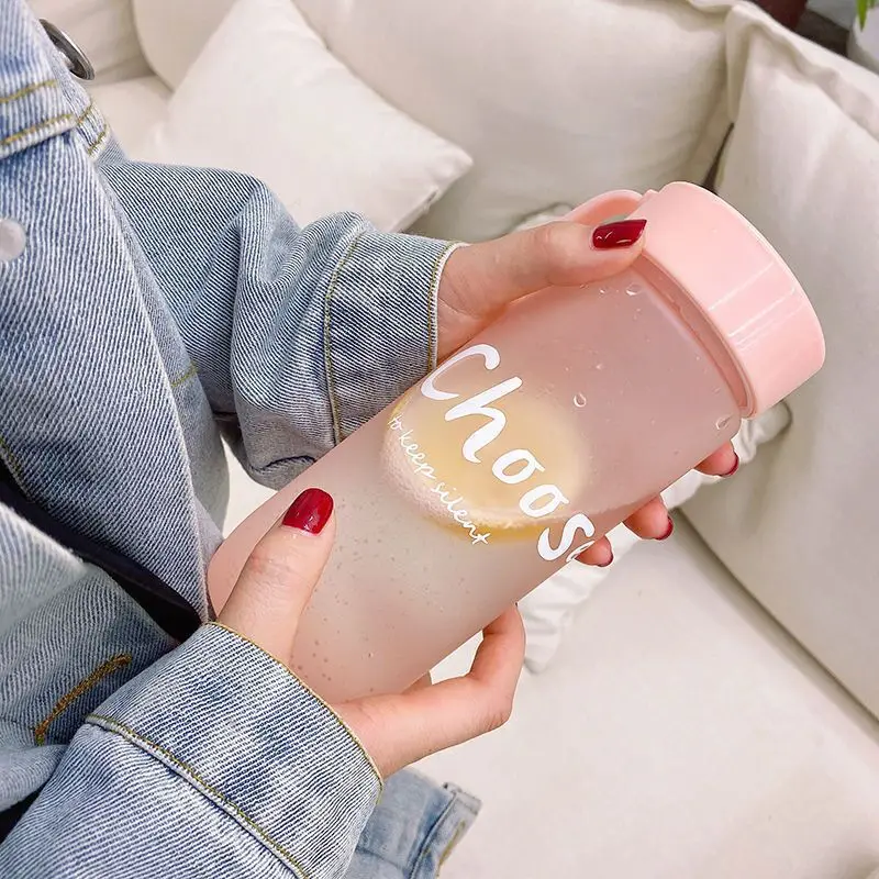 Gourde d'Eau 600ml Gratuite