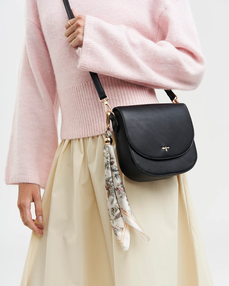 Beth Saddle Crossbody Bag in Black
