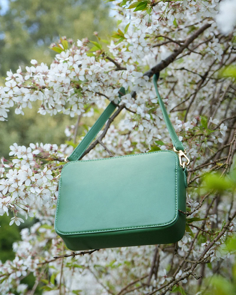 Green Garden Floral Camera Bag