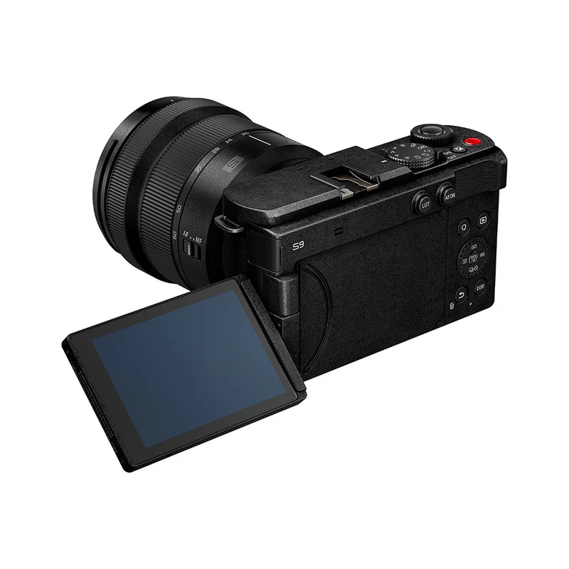 Lumix S9 avec LUMIX S 20-60mm f/3.5-5.6 (Rouge)