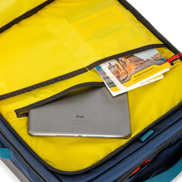 Topo Designs Global Travel Bag Roller 40L (Carry on)