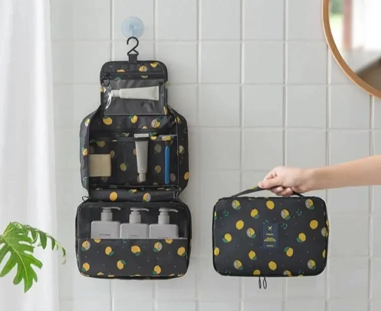 Trousse de Toilette Voyage Suspendue | Motif Citrons Waterproof