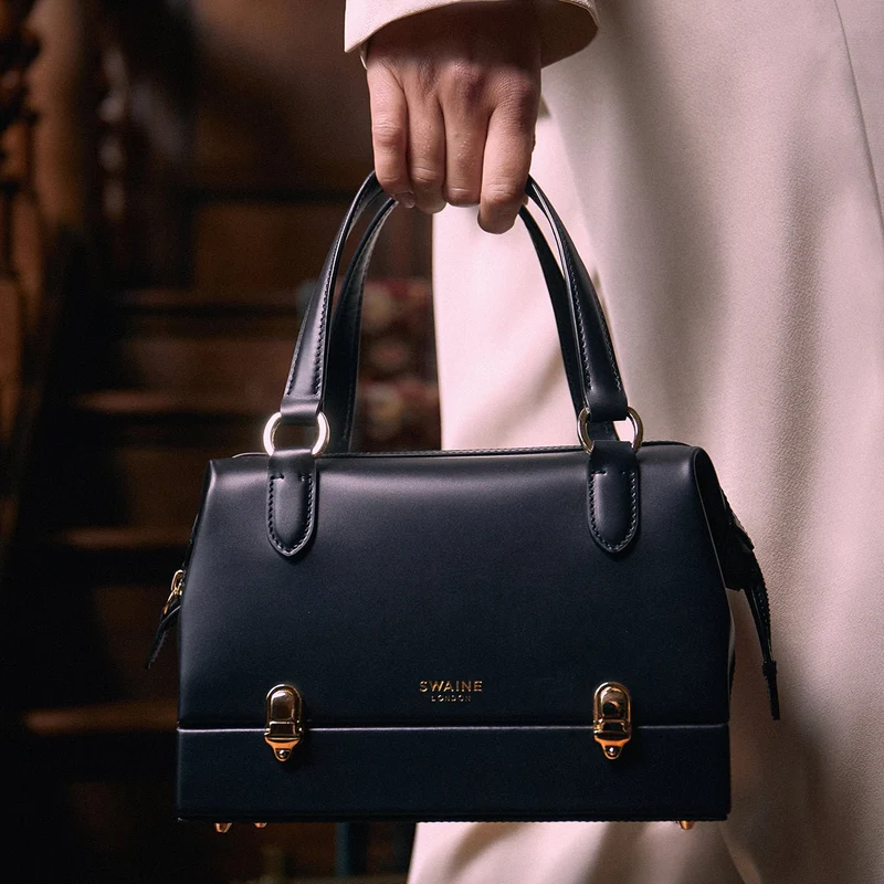 Emma - Noir
