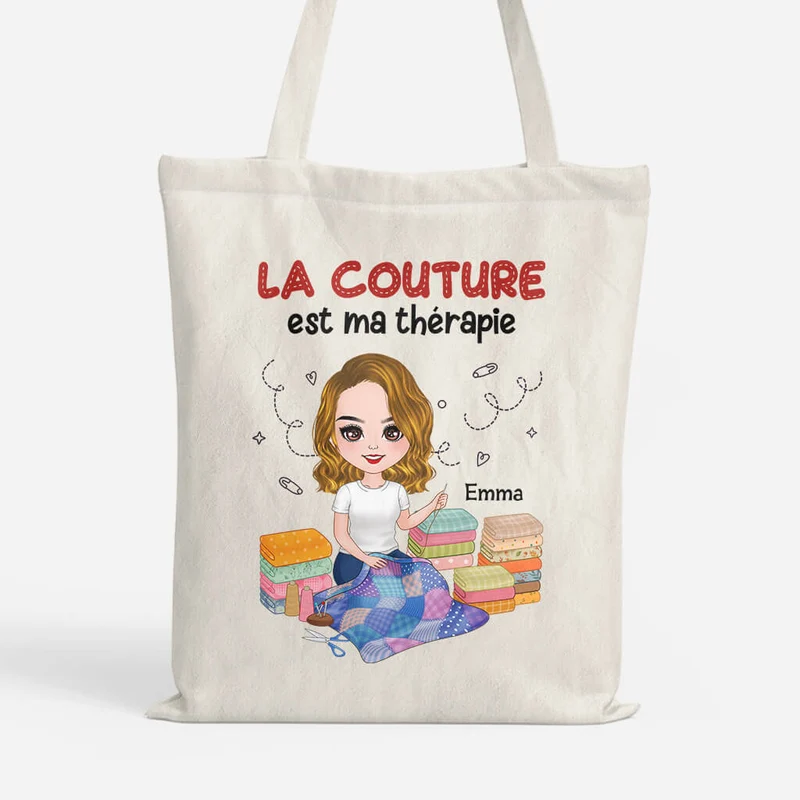 La Couture Est Ma Thérapie - Cadeau Personnalisé | Tote bag pour femme