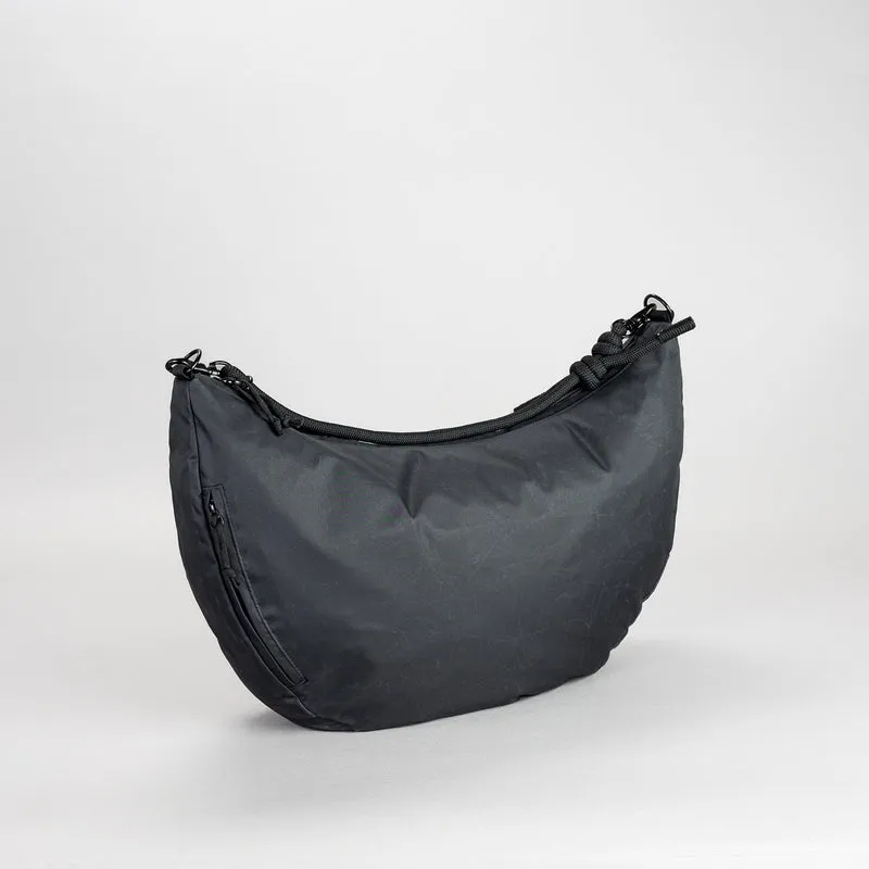 Lea Sling Bag