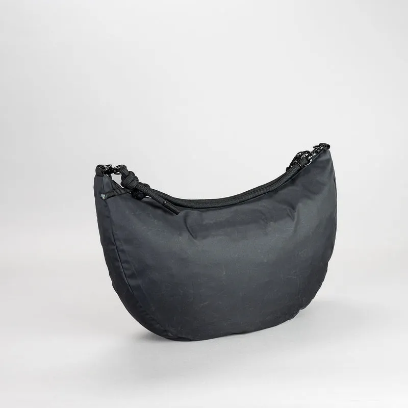 Lea Sling Bag