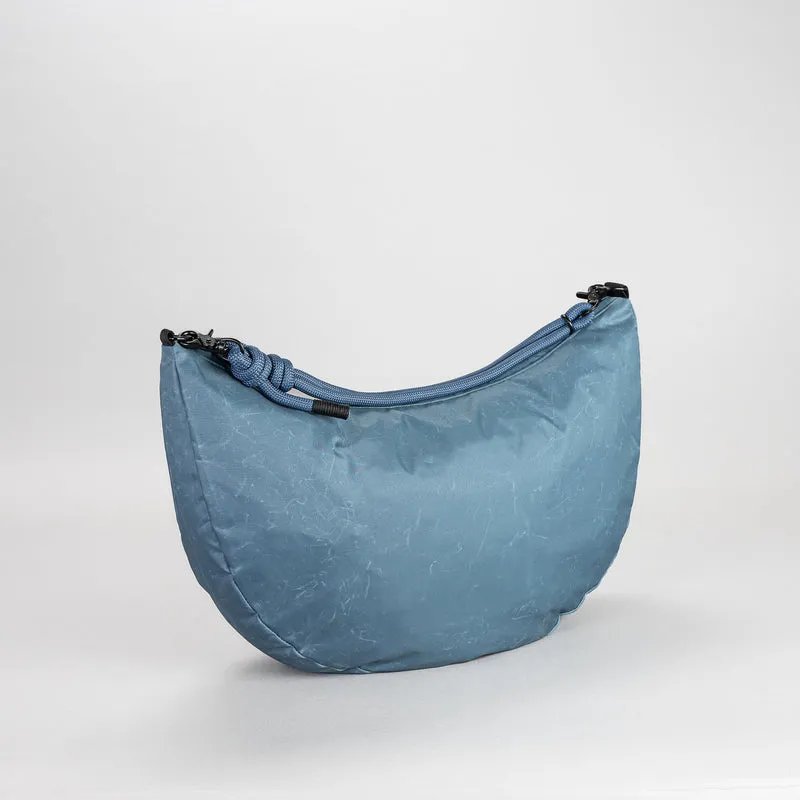 Lea Sling Bag