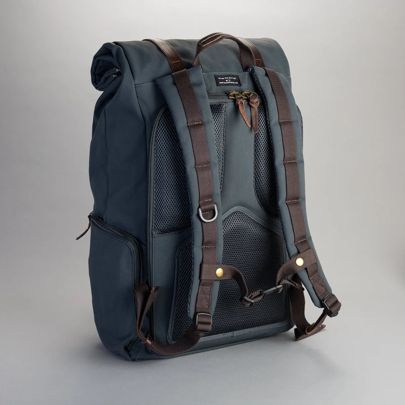 Karl Travel Backpack | 44L