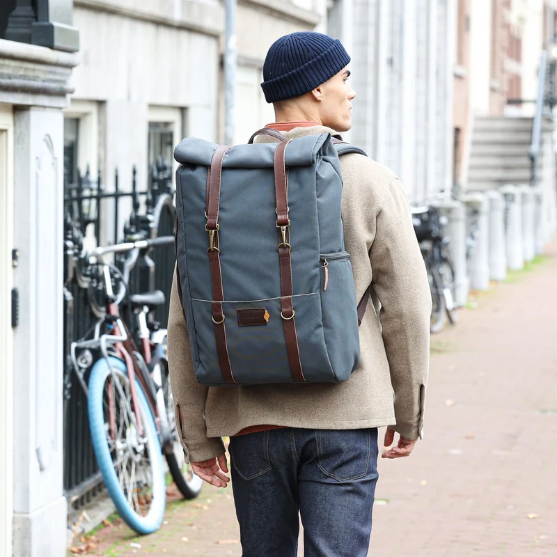Karl Travel Backpack | 44L