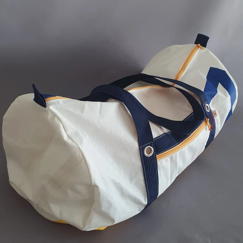 Polochon XXL "Navy" sur demande uniquement