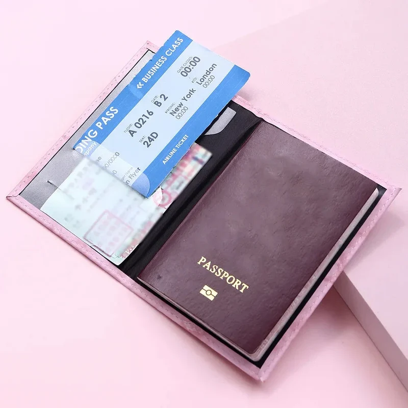 Porte-Passeport Effet Marbré | Design Compact et Léger