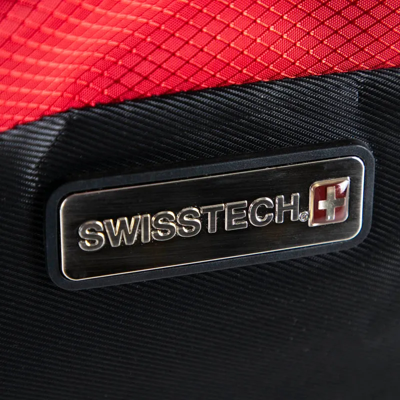 Swiss tech Duffle on wheels 36in