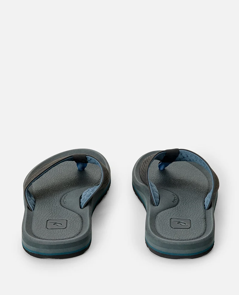Chiba Thongs