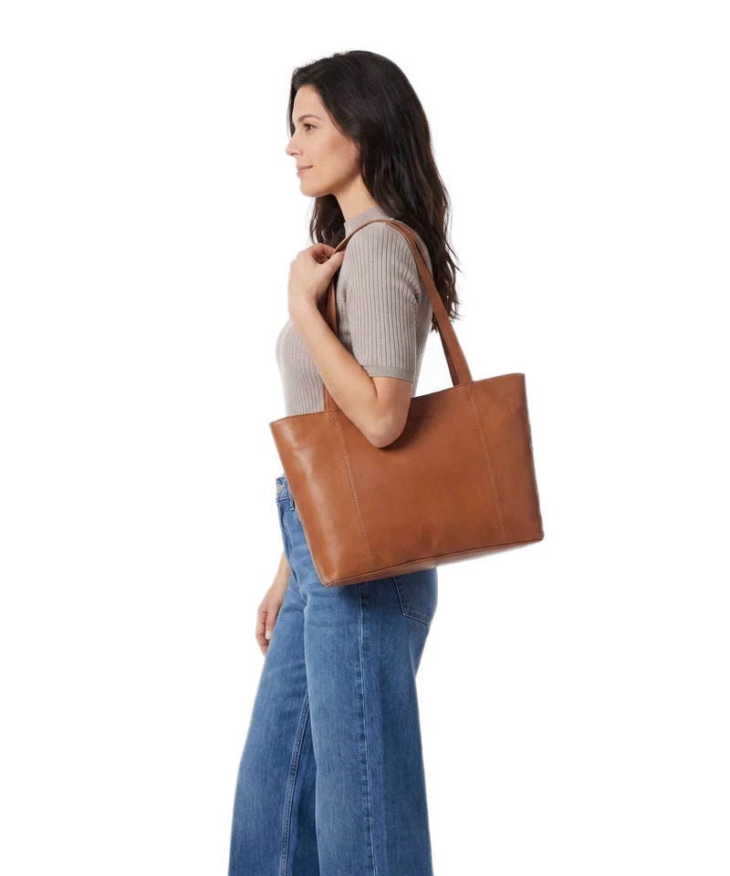 The Chesterfield Brand Wax Pull Up Cow Anira Cabas cognac