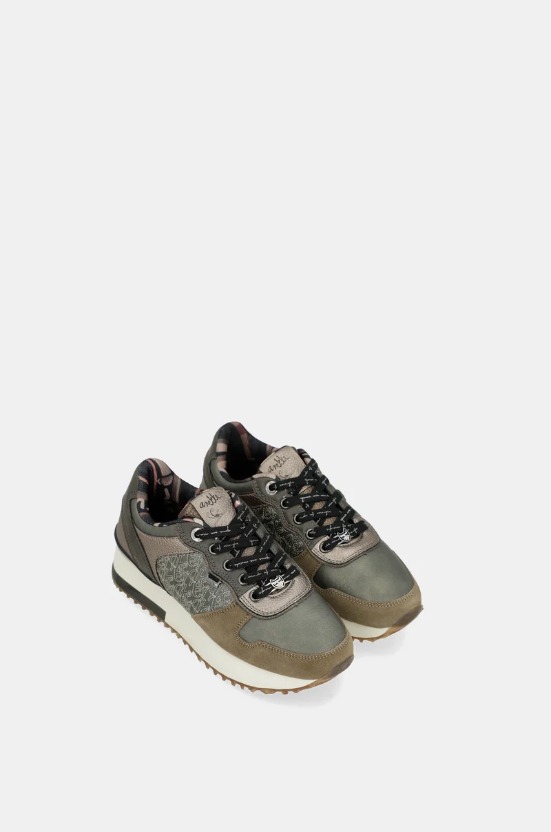 Baskets compensées taupe
