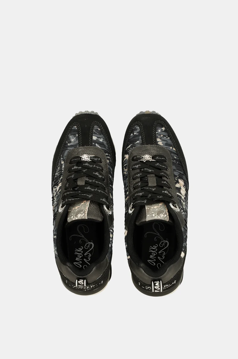 Baskets noir semelle multicolore