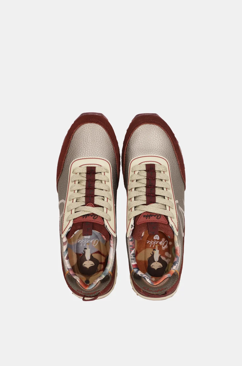 Chaussures de sport bordeaux Anekke