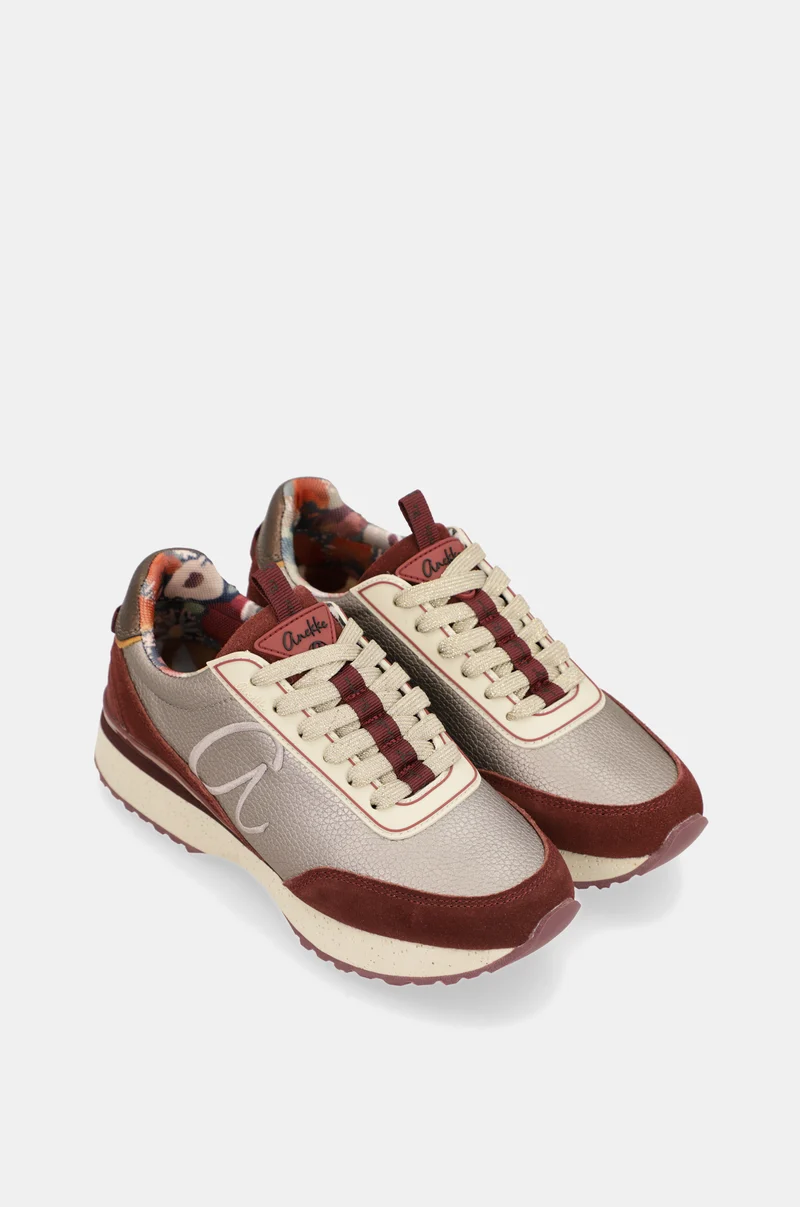 Chaussures de sport bordeaux Anekke