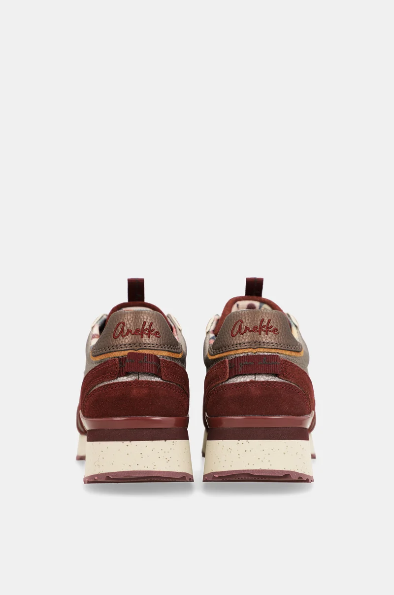 Chaussures de sport bordeaux Anekke