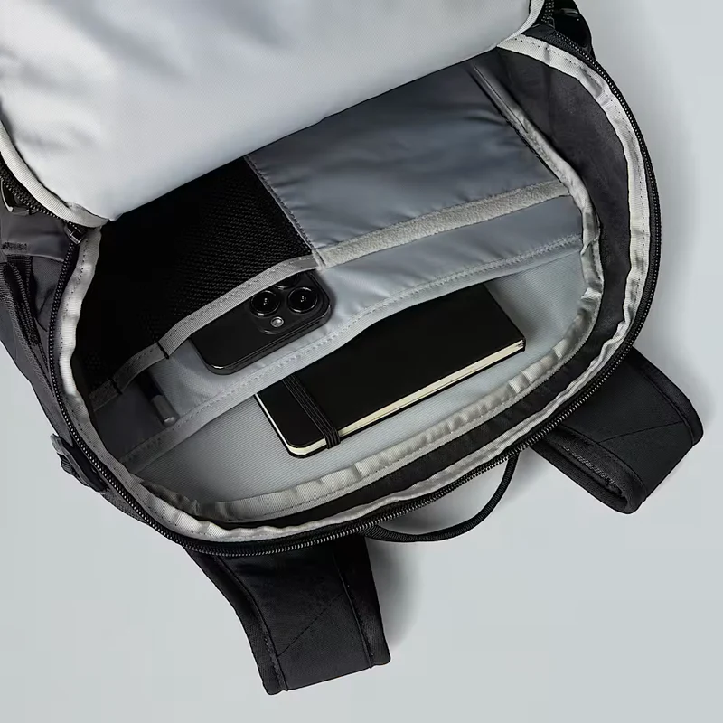 The North Face Kaban Lite 28L