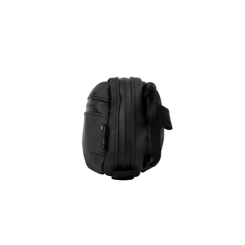 WANDRD Tech Bag Medium 2L