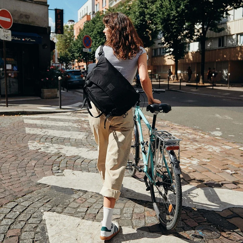 Osprey Metron 18L Messenger