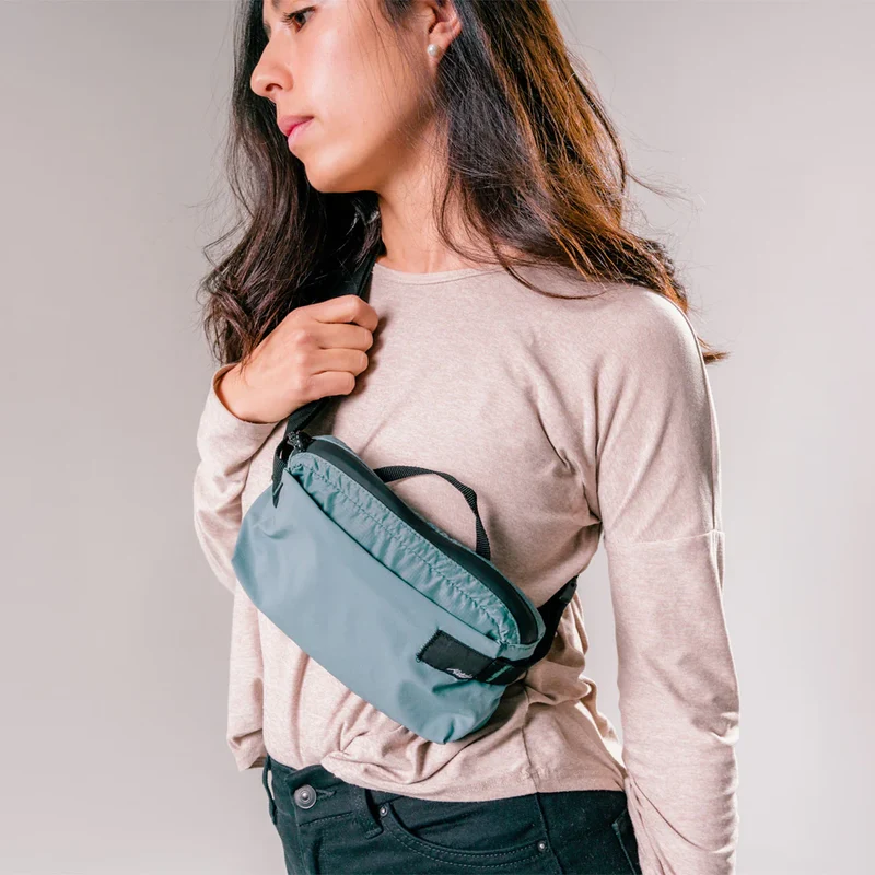 Matador ReFraction™ Packable Sling 2L