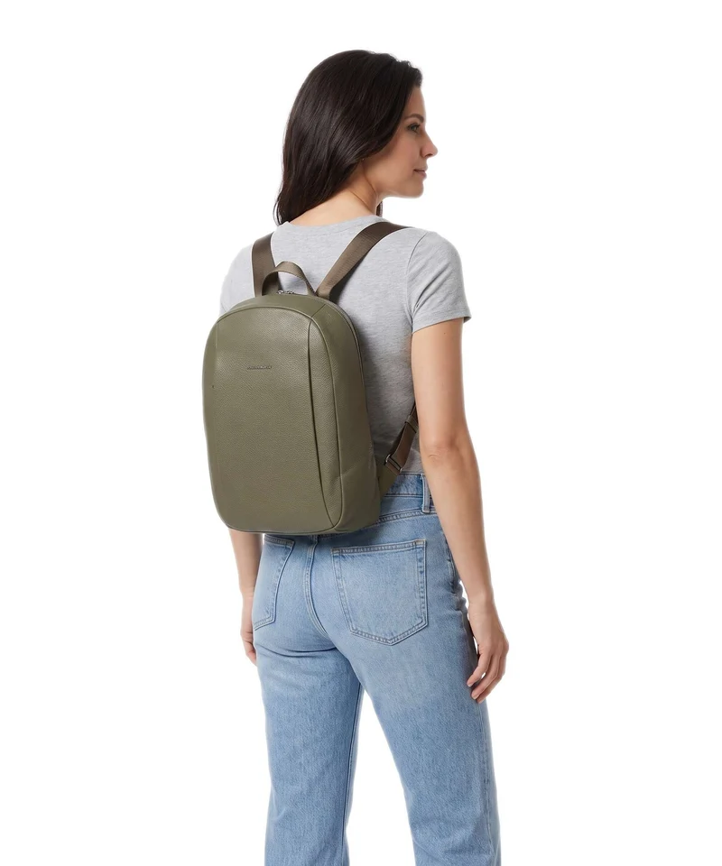 Mandarina Duck Mellow Leather Sac à dos winter olive