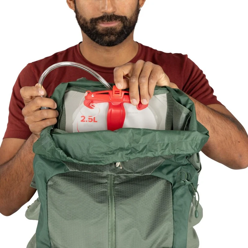 Osprey Stratos Hiking Backpack 44L