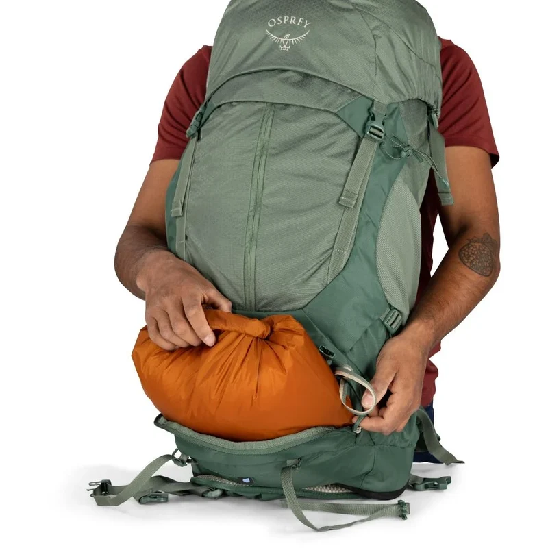 Osprey Stratos Hiking Backpack 44L