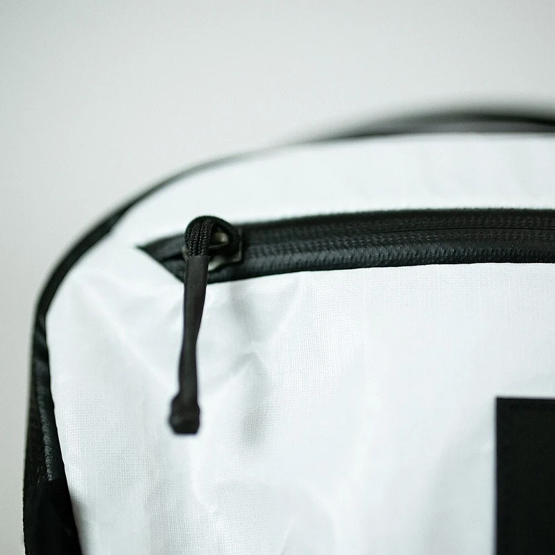 Osprey x Carryology Archeon 30 Fujin