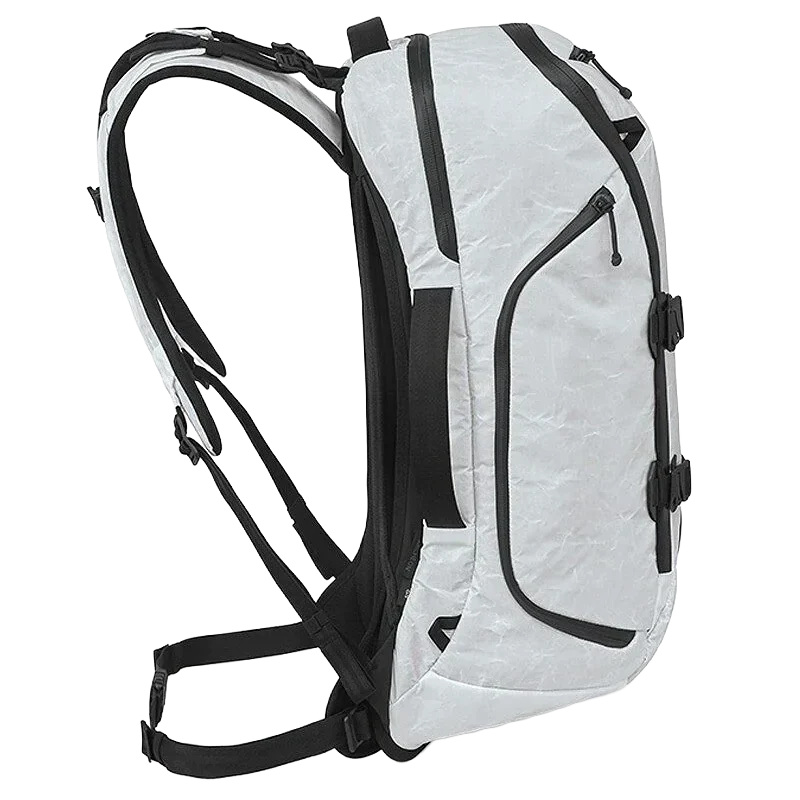 Osprey x Carryology Archeon 30 Fujin