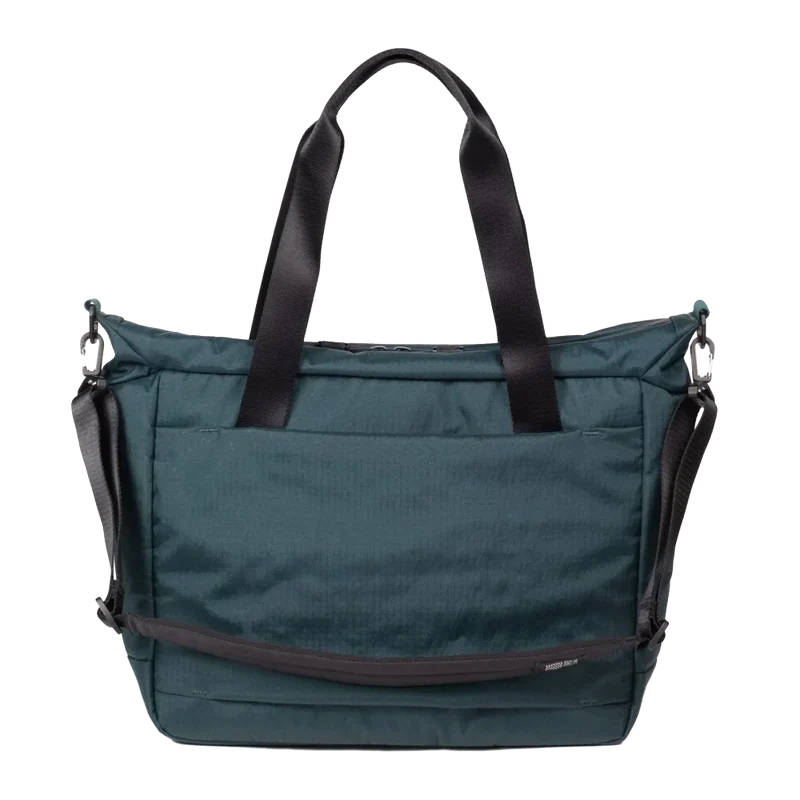Topo Designs Global Pro Travel Cabas 17L