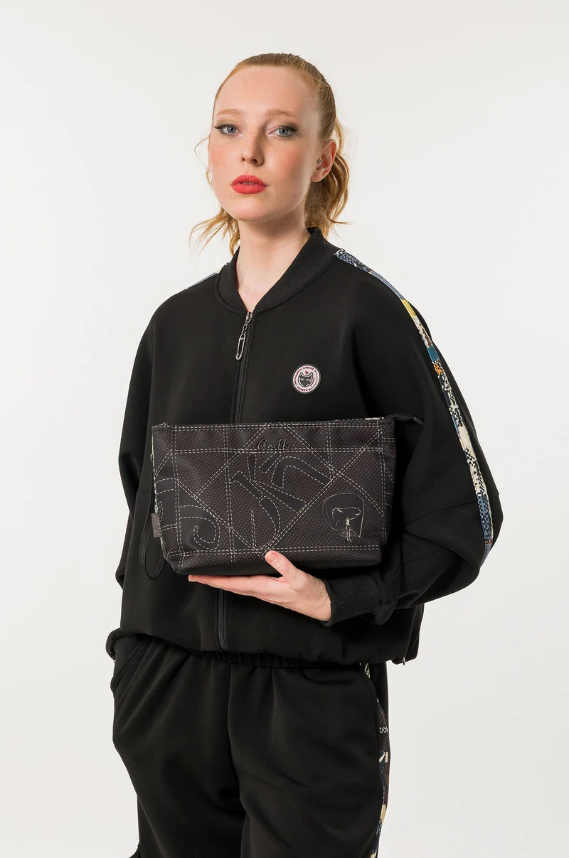 Grande trousse de voyage Iron