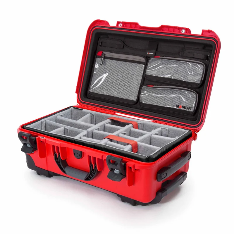 Valise Rigide à roulettes Nanuk 935 avec Séparateurs rembourrés et Organisateur de couvercle (Rouge)