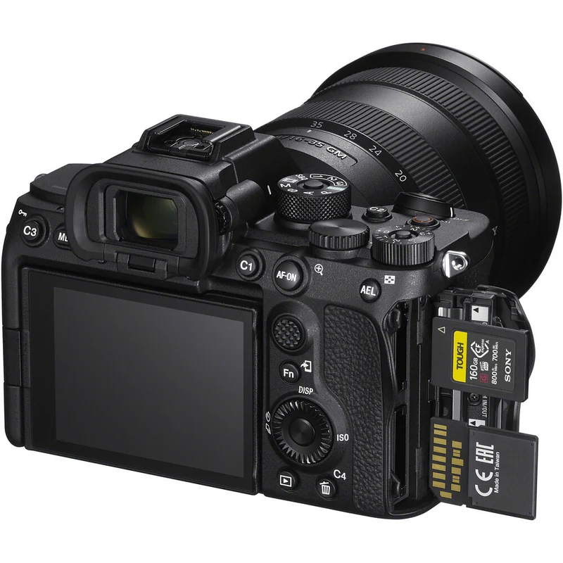 a7S III