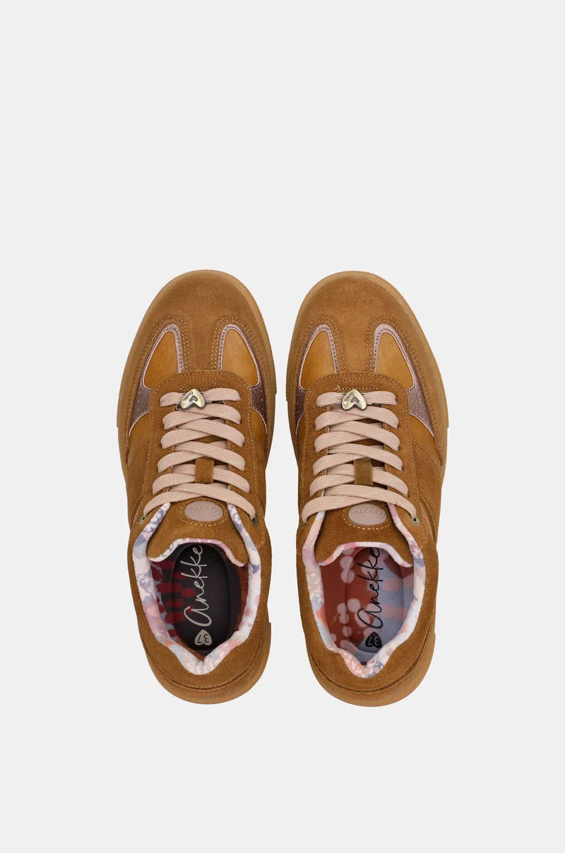 Baskets camel Anekke