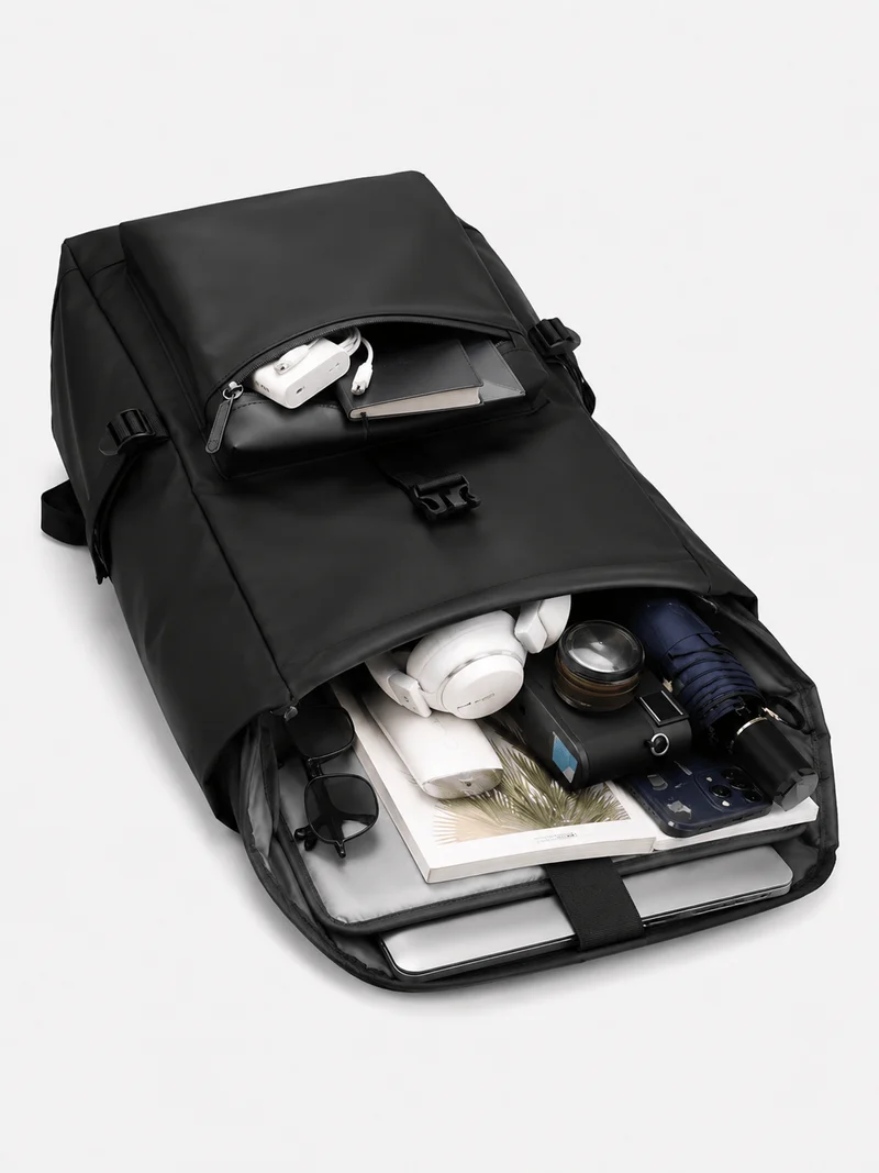 Sac À Dos 20-35 L À Rabat Et Poche Frontale Zippée Noir