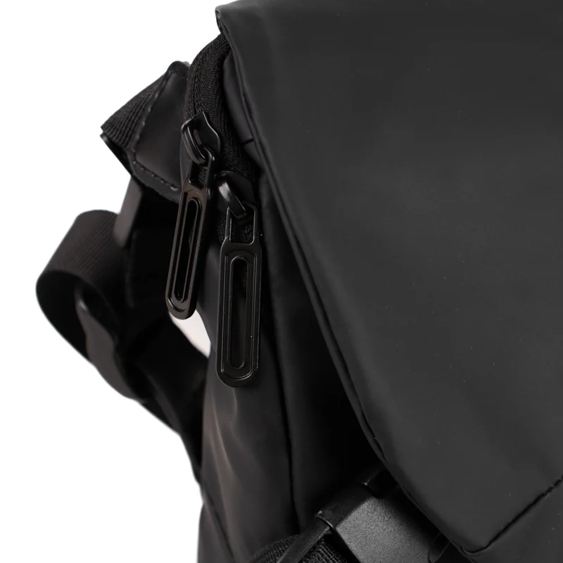 Tracker Everyday Crossbody Mini Messenger bag