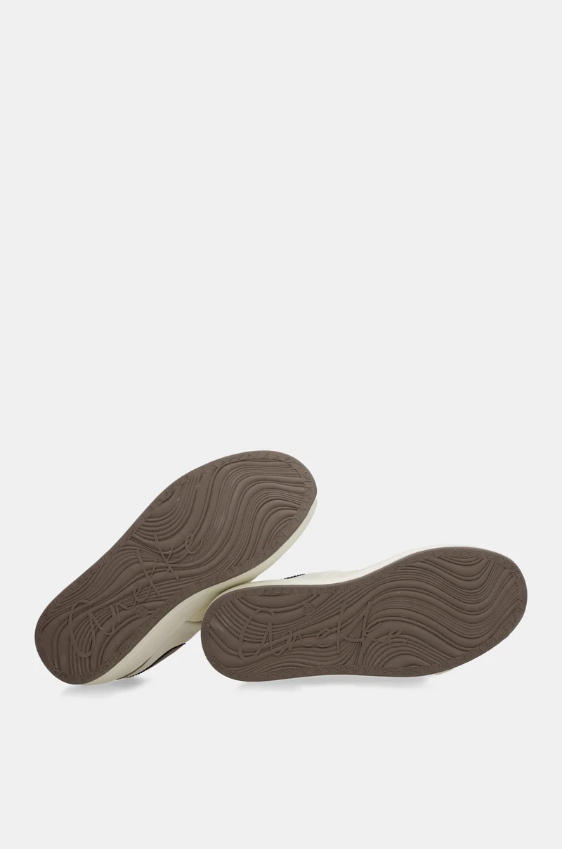 Sneakers beige