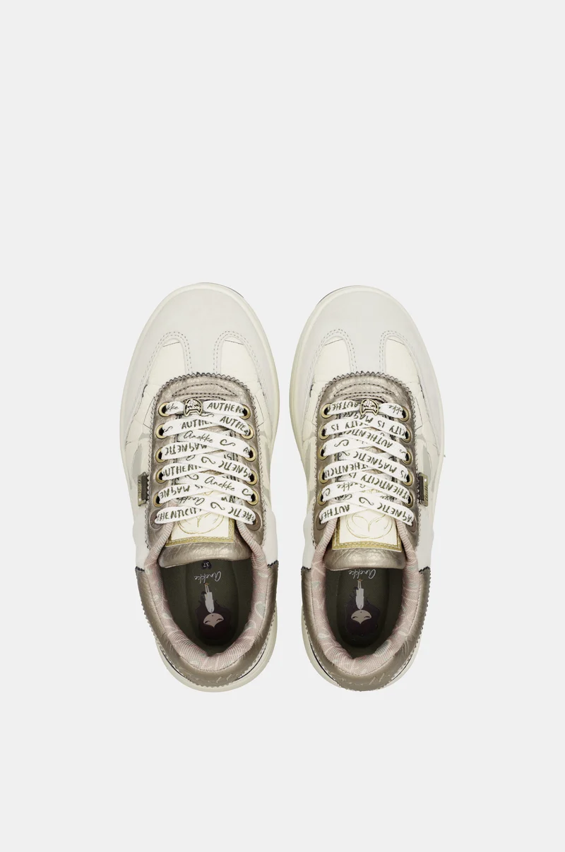 Sneakers beige