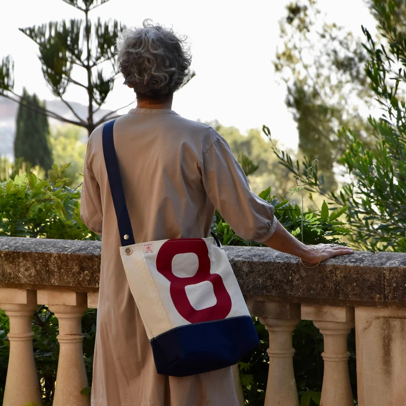 Maud Moyen Navy