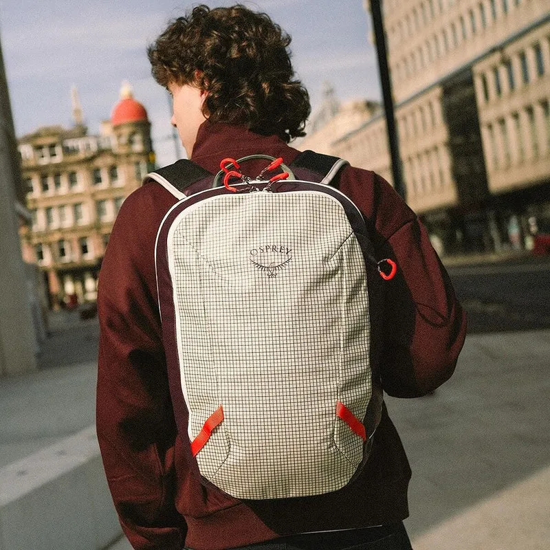 Osprey Transporter™ Panel Loader 20L