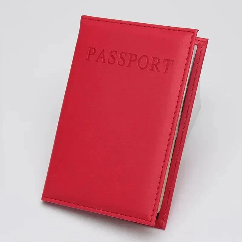 Étui Protège Passeport Élégant | Accès Rapide et Compact