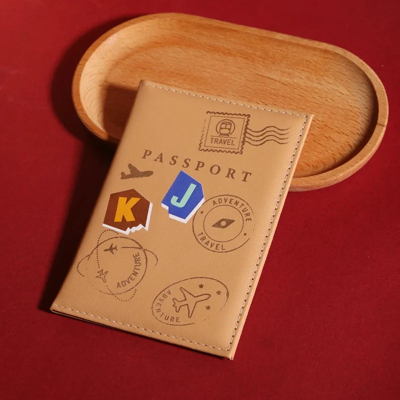 Étui Passeport Personnalisé Initiales | Style Vintage Protecteur