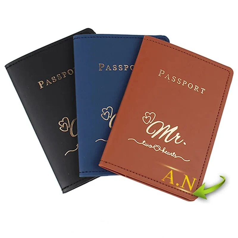 Étui Passeport Personnalisé Couple | Design Romantique et Compact