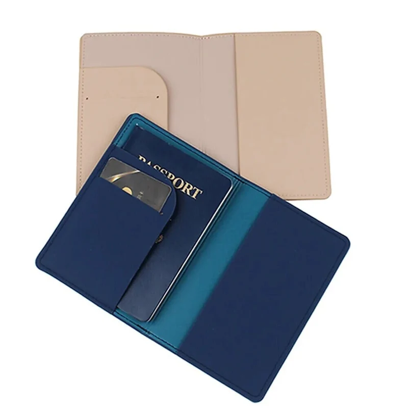 Étui Passeport Personnalisé Couple | Design Romantique et Compact