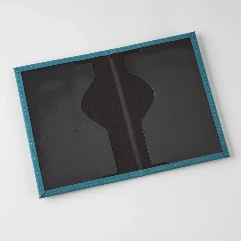 Étui Passeport Carte du Monde | Protection Légère et Stylée